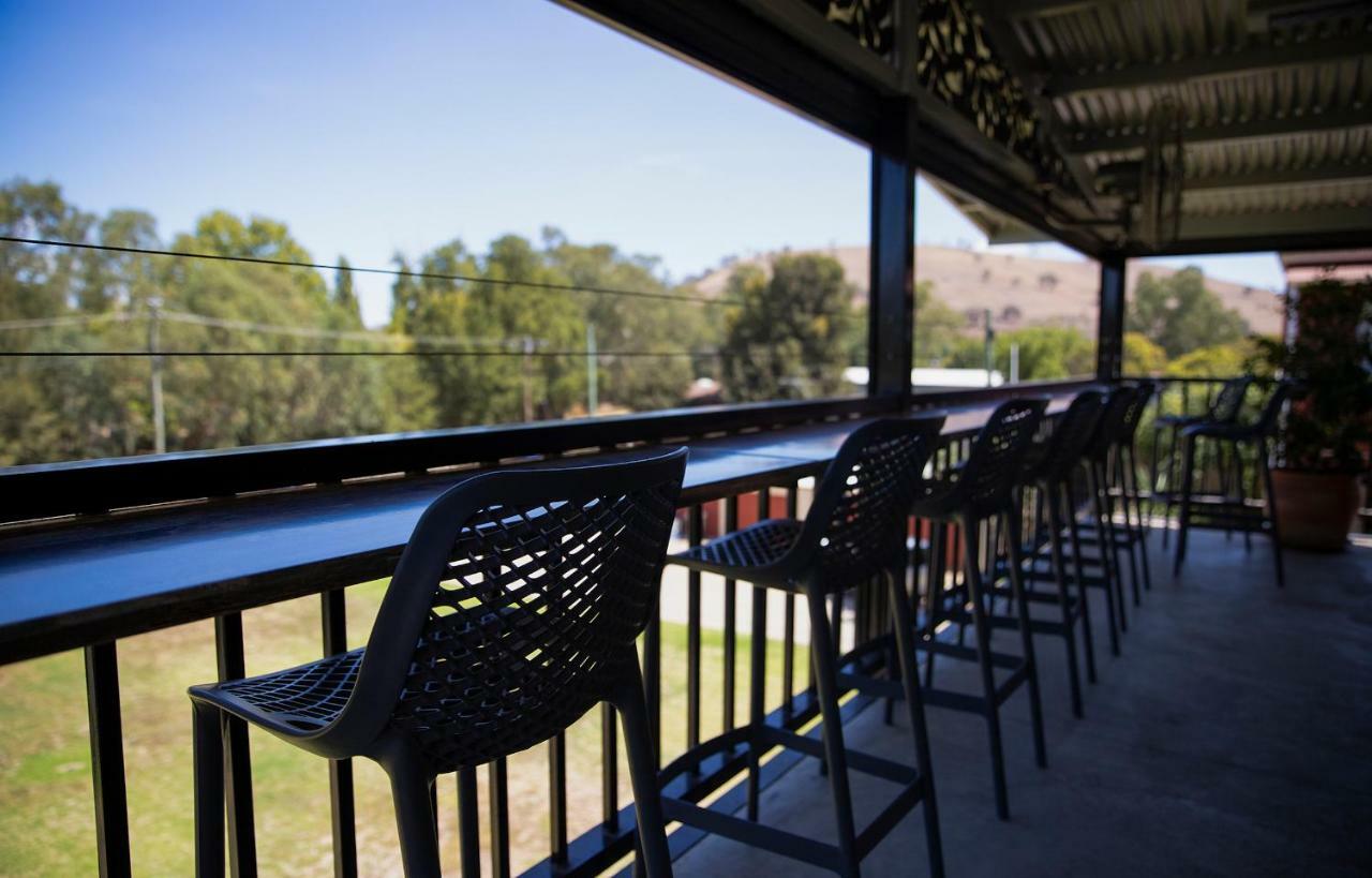 Criterion Hotel Gundagai Exterior photo